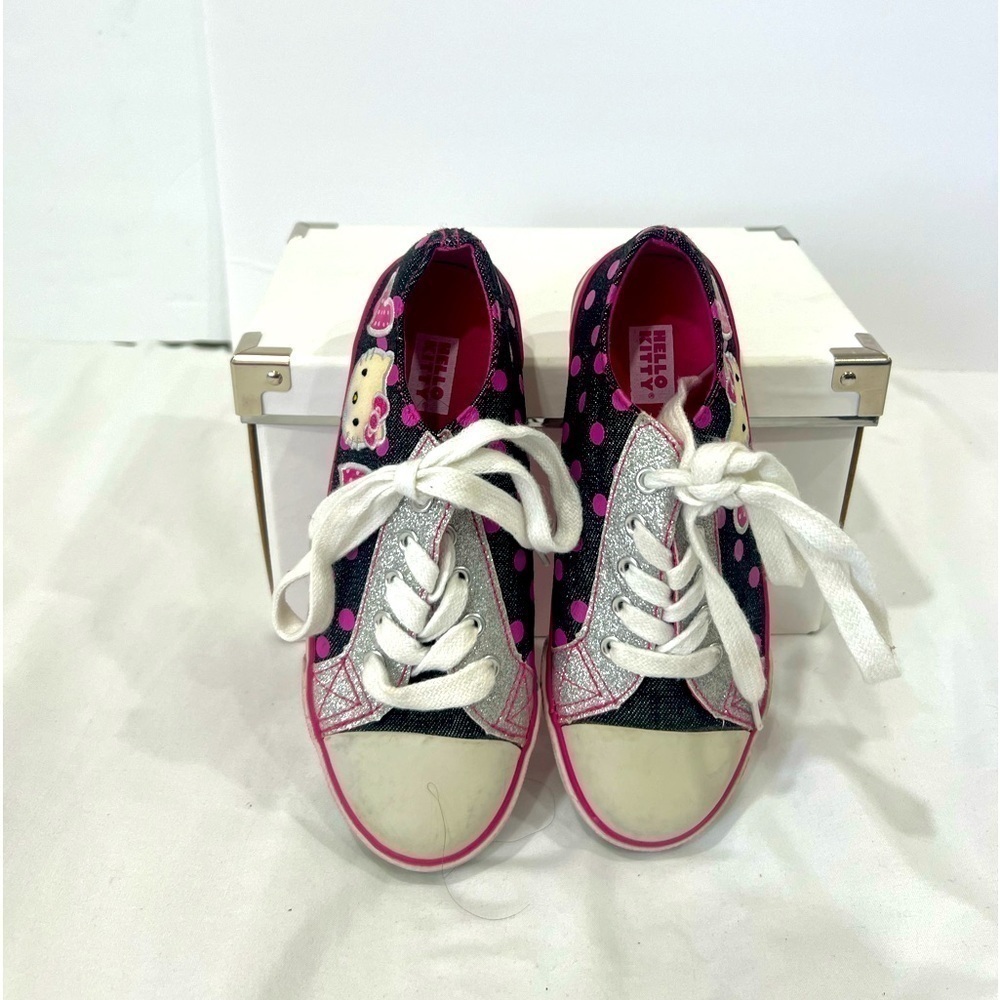 Hello Kitty Sanrio gray pink polka dots sneakers size 1 - Picture 3 of 11